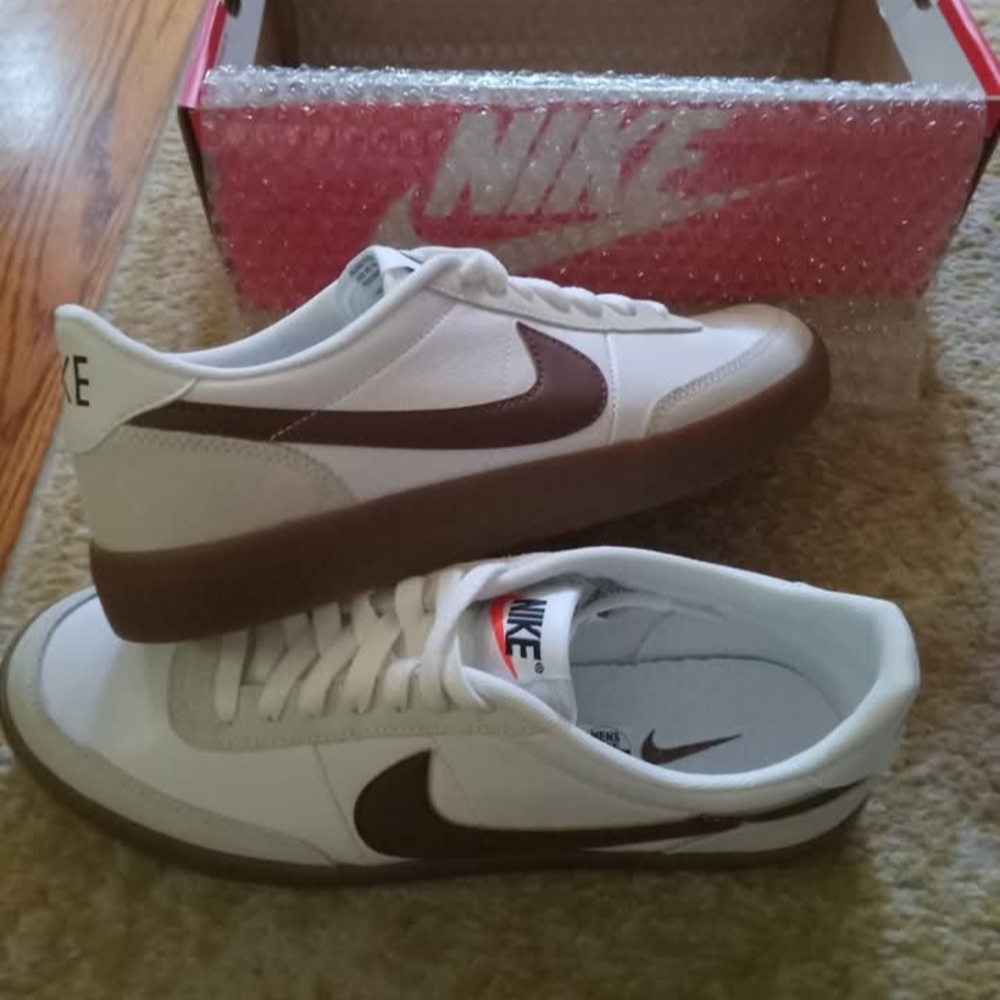 Nike Men's White and Brown Casual Sneakers